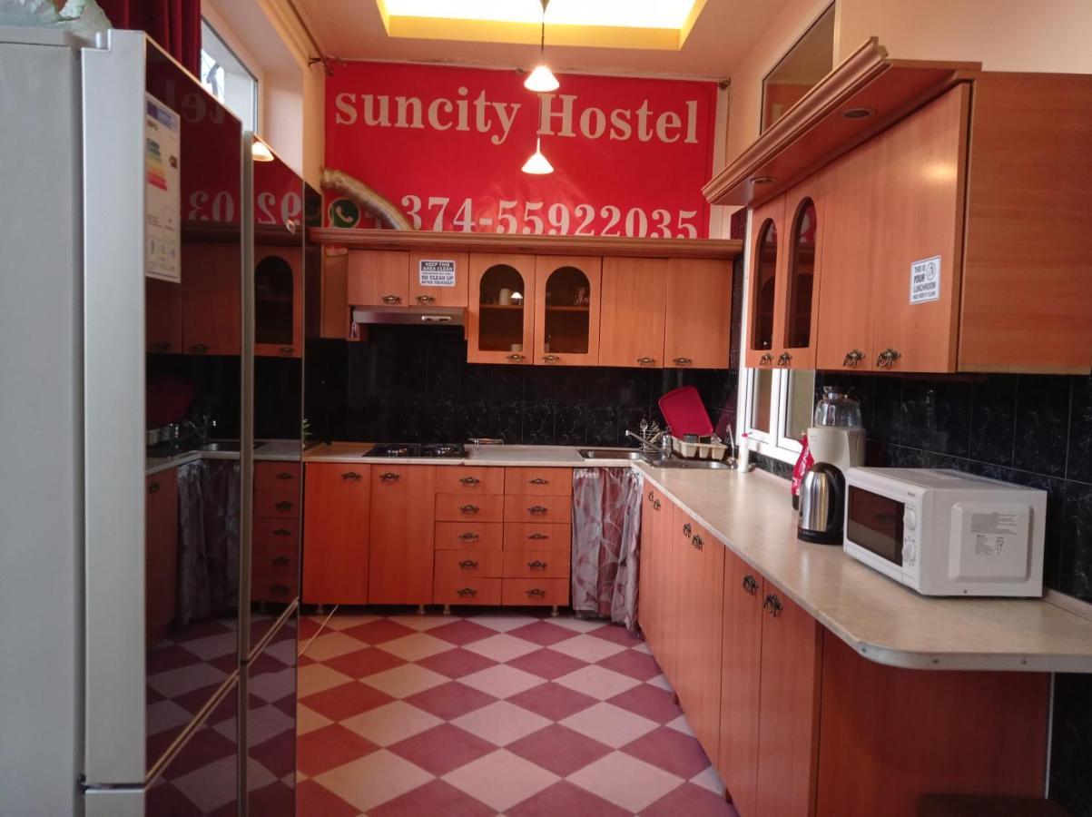 يريفان Sun City Hostel المظهر الخارجي الصورة